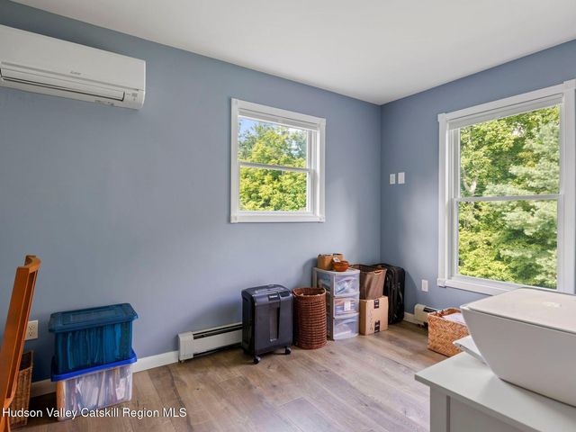 26 Thistle Grove, Round Top, NY 12473