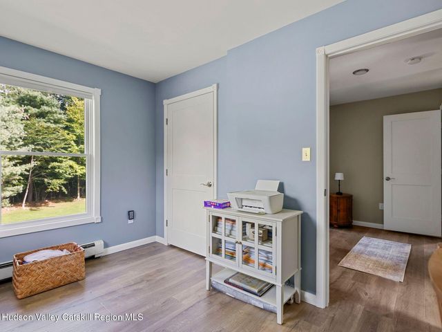 26 Thistle Grove, Round Top, NY 12473