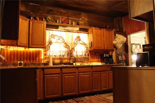 509 S 8th Street, Independence, KS 67301