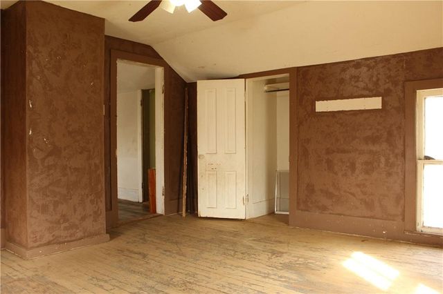 509 S 8th Street, Independence, KS 67301