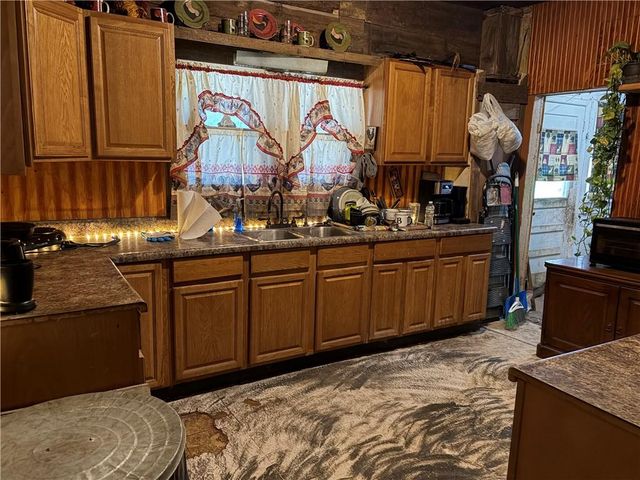 509 S 8th Street, Independence, KS 67301