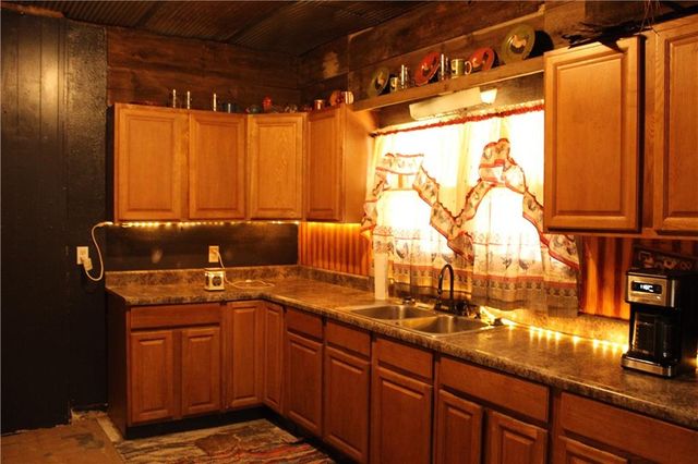 509 S 8th Street, Independence, KS 67301