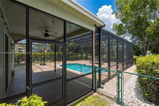 5285 NW 112th Ter -, Coral Springs, FL 33076