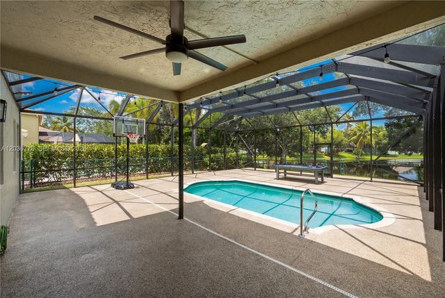 5285 NW 112th Ter -, Coral Springs, FL 33076