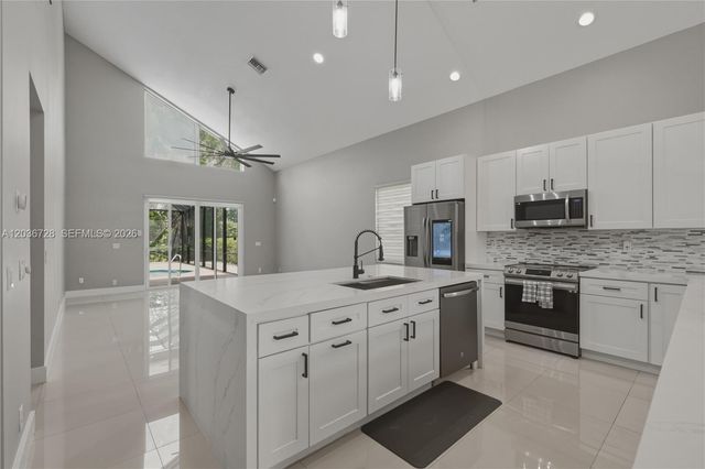 5285 NW 112th Ter -, Coral Springs, FL 33076