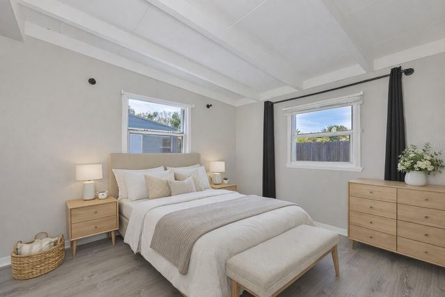 4104 W FAIRVIEW HEIGHTS, Tampa, FL 33616