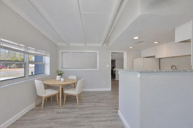 4104 W FAIRVIEW HEIGHTS, Tampa, FL 33616