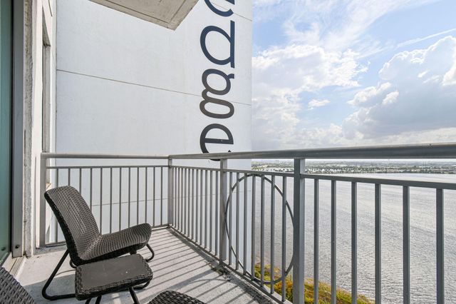 300 S Australian Avenue 1512, West Palm Beach, FL 33401