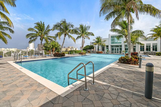 300 S Australian Avenue 1512, West Palm Beach, FL 33401