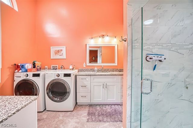 12416 Kelly Sands WAY, Fort Myers, FL 33908