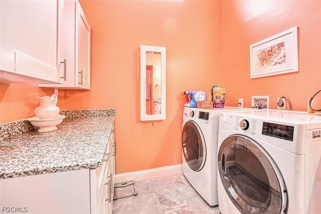 12416 Kelly Sands WAY, Fort Myers, FL 33908