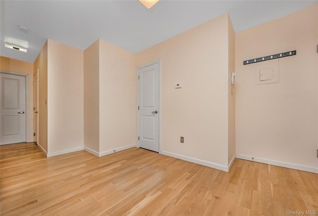 251 W Broadway 306, Long Beach, NY 11561