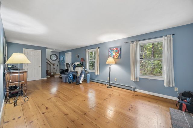 89 Pickens Street, Lakeville, MA 02347