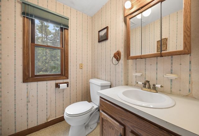 89 Pickens Street, Lakeville, MA 02347