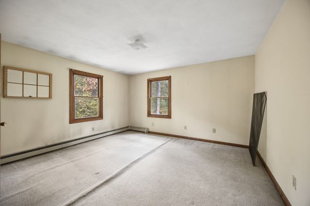 89 Pickens Street, Lakeville, MA 02347