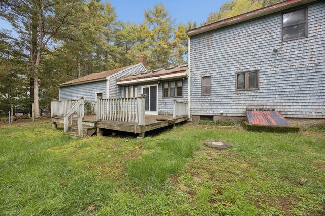 89 Pickens Street, Lakeville, MA 02347