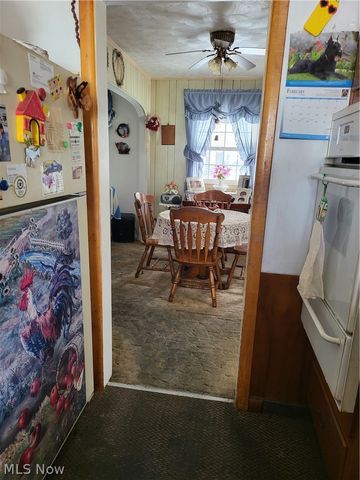 367 Wayne Avenue, Akron, OH 44301