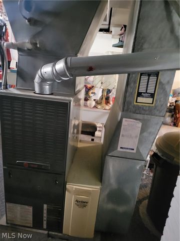 367 Wayne Avenue, Akron, OH 44301