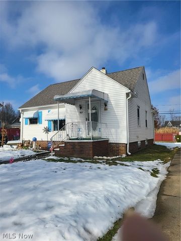367 Wayne Avenue, Akron, OH 44301