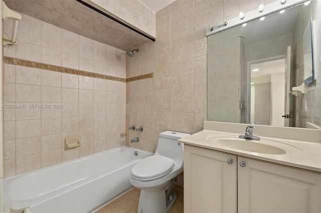 7205 W 3rd Avenue, Hialeah, FL 33014