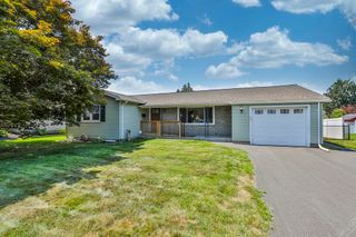 70 Rzasa Dr, Chicopee, MA 01013