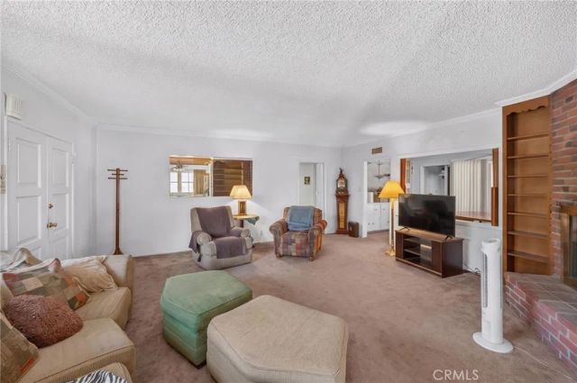 36 E Longden Avenue, Arcadia, CA 91006