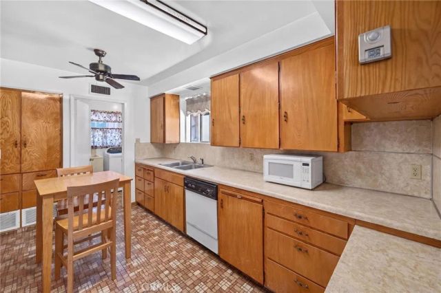 36 E Longden Avenue, Arcadia, CA 91006