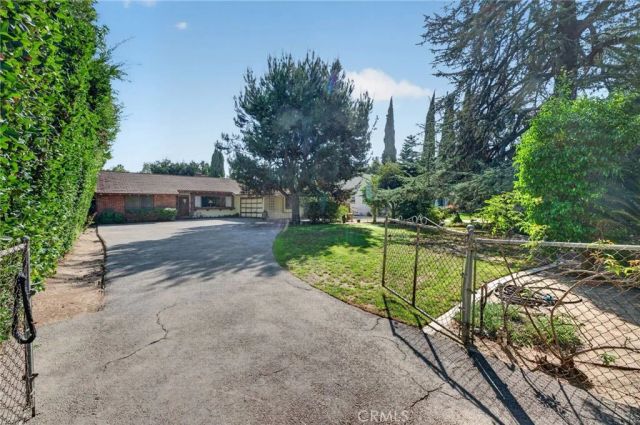 36 E Longden Avenue, Arcadia, CA 91006
