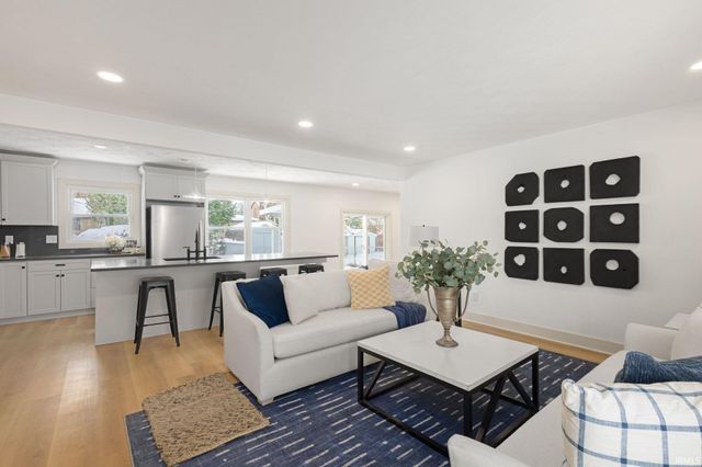 1031 N Ironwood Drive, South Bend, IN 46615