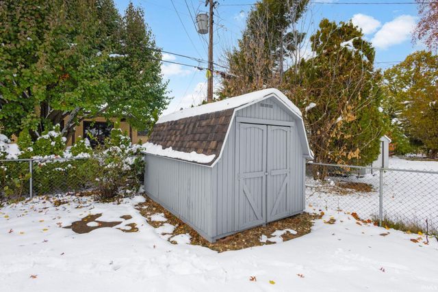 1031 N Ironwood Drive, South Bend, IN 46615