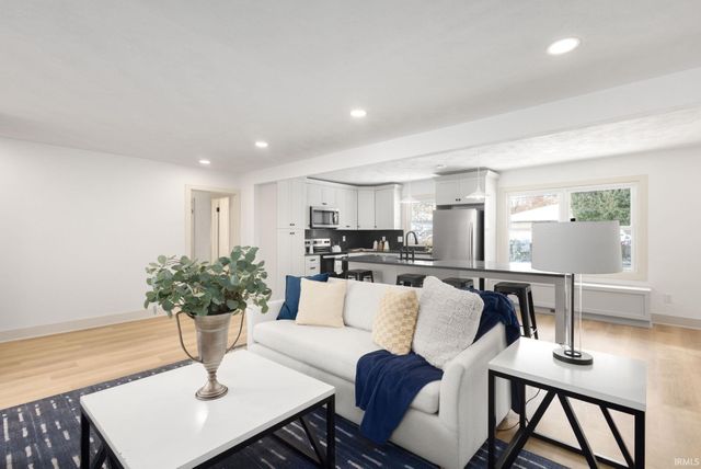 1031 N Ironwood Drive, South Bend, IN 46615