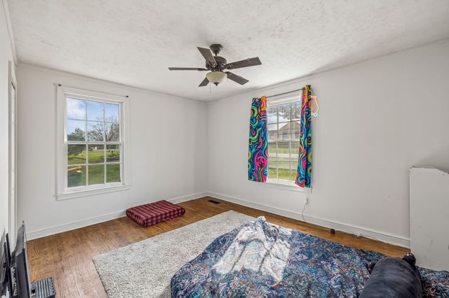305 8th Ave, S, Lewisburg, TN 37091