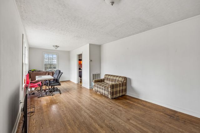 305 8th Ave, S, Lewisburg, TN 37091
