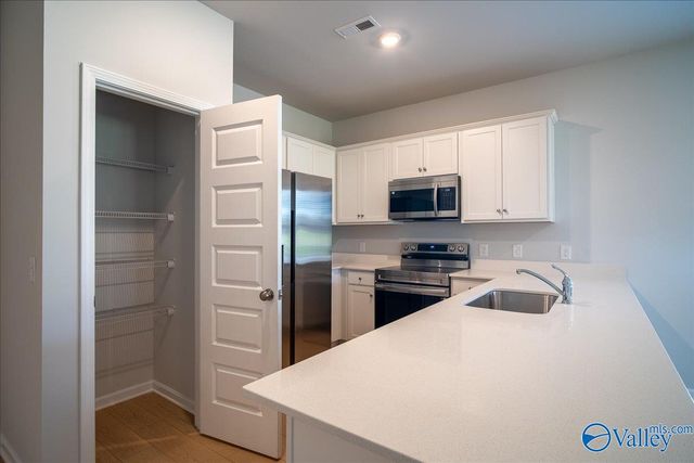 22821 Dashwood Lane, Athens, AL 35613
