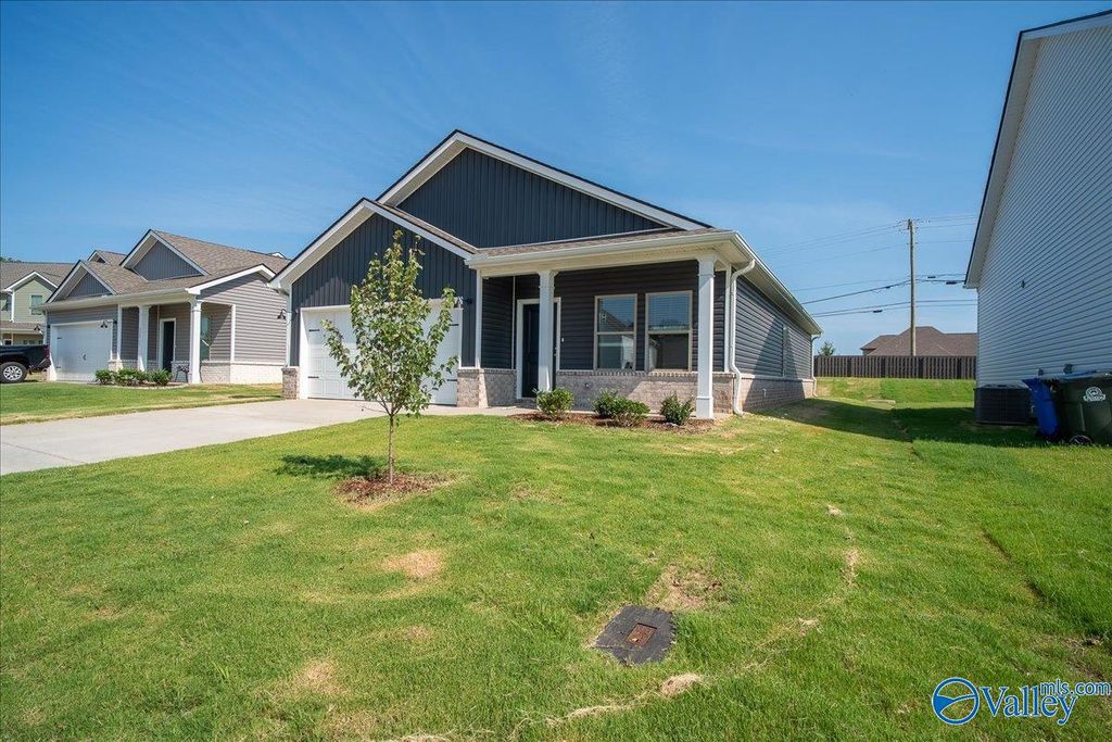 22821 Dashwood Lane, Athens, AL 35613