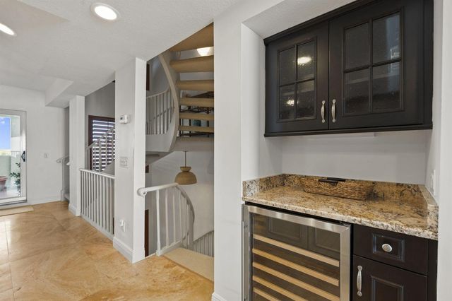 4561 NE Ocean Drive B-29, Jensen Beach, FL 34957