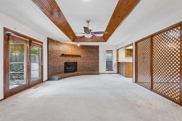 2100 E Sandy Creek Trail, Edmond, OK 73013
