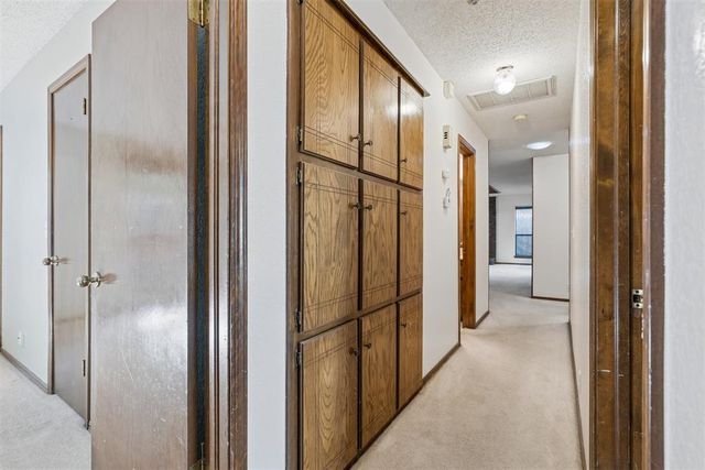 2100 E Sandy Creek Trail, Edmond, OK 73013