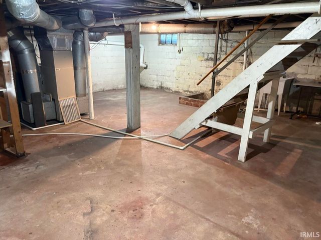 1107 Sanders Avenue, Goshen, IN 46528