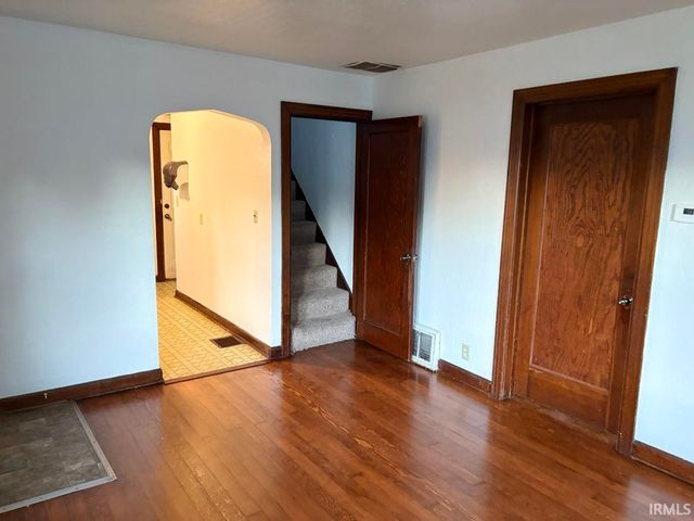 1107 Sanders Avenue, Goshen, IN 46528