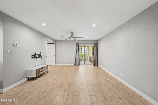 9465 N 92ND Street 105, Scottsdale, AZ 85258