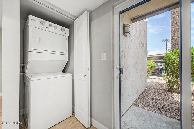 9465 N 92ND Street 105, Scottsdale, AZ 85258