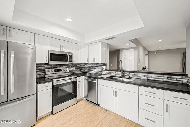 9465 N 92ND Street 105, Scottsdale, AZ 85258