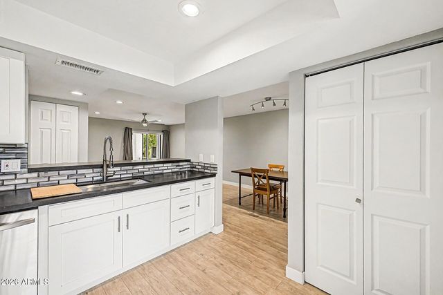 9465 N 92ND Street 105, Scottsdale, AZ 85258