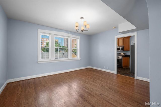 7563 Oxford Drive 3S, Clayton, MO 63105
