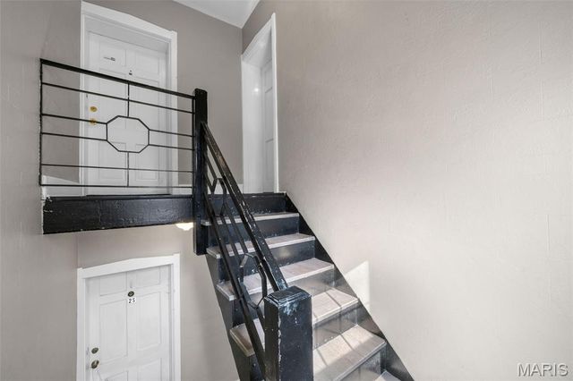7563 Oxford Drive 3S, Clayton, MO 63105