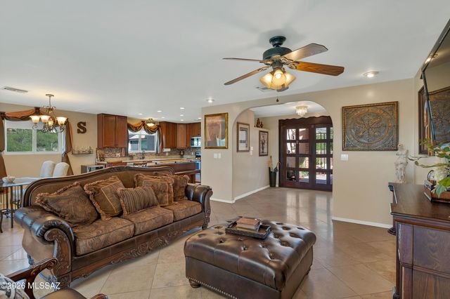 5875 E Calle Del Ciervo, Tucson, AZ 85750