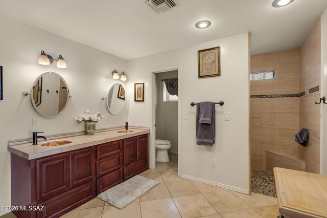 5875 E Calle Del Ciervo, Tucson, AZ 85750