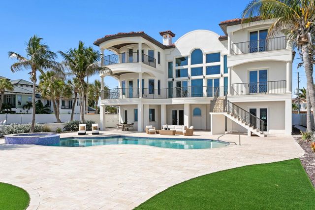 15912 GULF BOULEVARD, Redington Beach, FL 33708