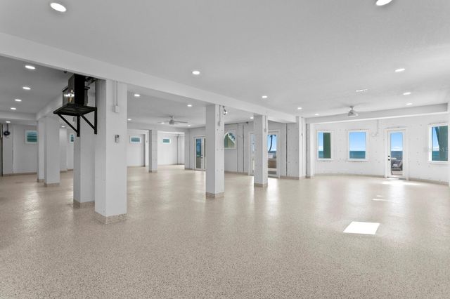 15912 GULF BOULEVARD, Redington Beach, FL 33708